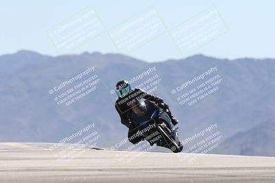 media/Oct-13-2025-Moto Forza (Mon) [[a66d839500]]/3-B Group/Session 4 (Turn 9)/